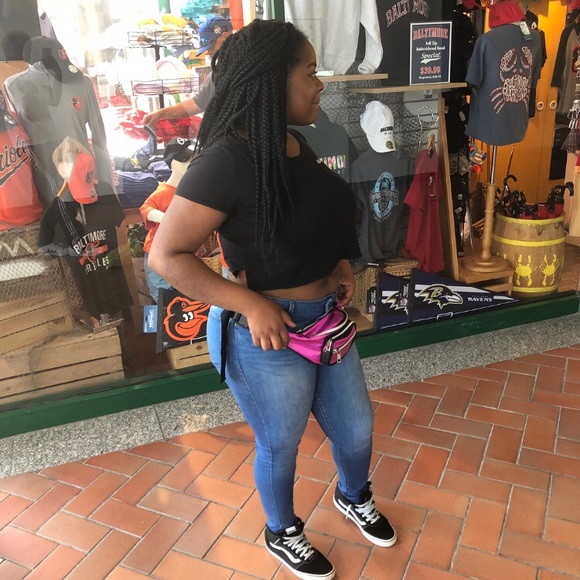 Meet your Posher, Kai - Picture 1 of 1